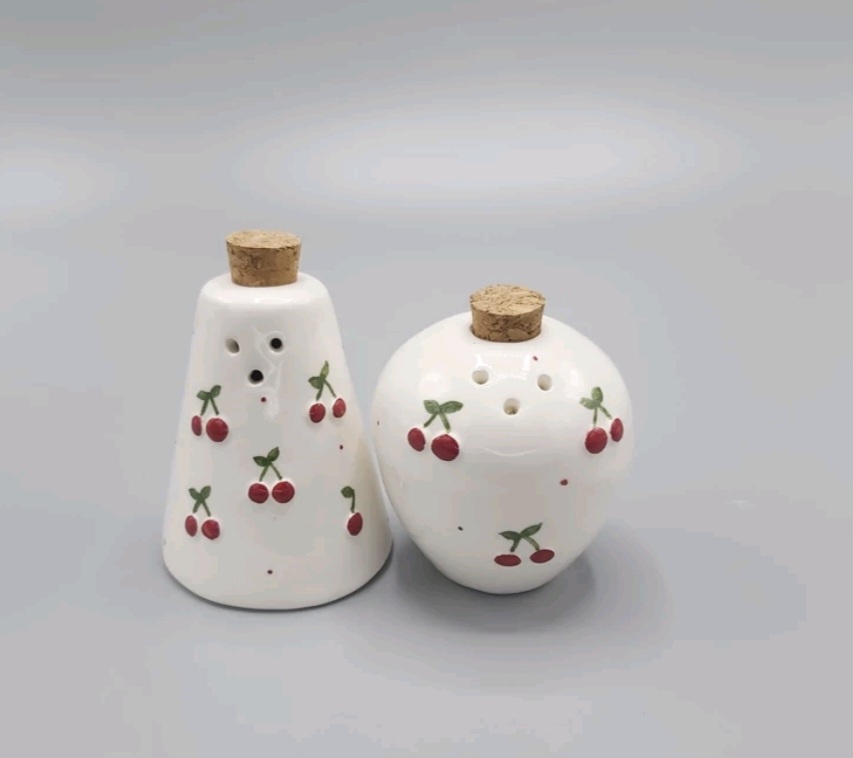 نمکدان جفتی سرامیکی آلبالویی